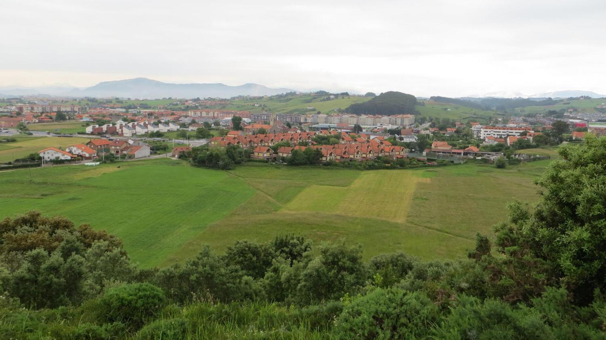 Casa Grande Con Jardin Villa Santa Cruz De Bezana Buitenkant foto